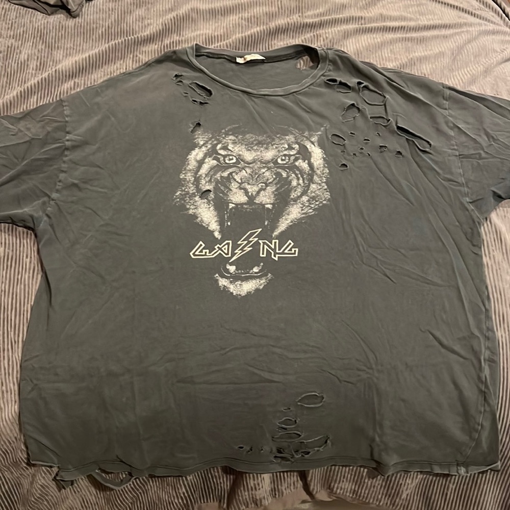 Distressed Zara Graphic Tee